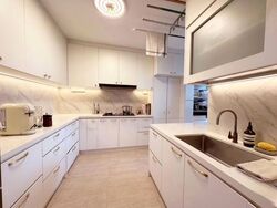 Blk 230 Hougang Avenue 1 (Hougang), HDB Executive #574423901